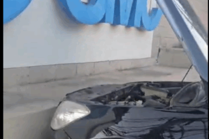 Criminosos tentam fugir da PM, batem em muro de empresa na avenida Piraporinha e acabam presos