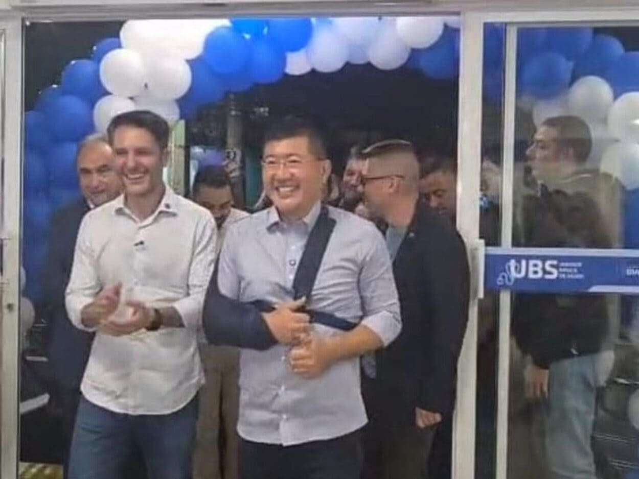 Prefeito Taka entrega UBS Centro revitalizada e ampliada após investimento de R$ 4 milhões em Diadema