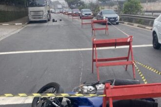 Acidente com moto deixa uma mulher morta no Corredor ABD, em Diadema