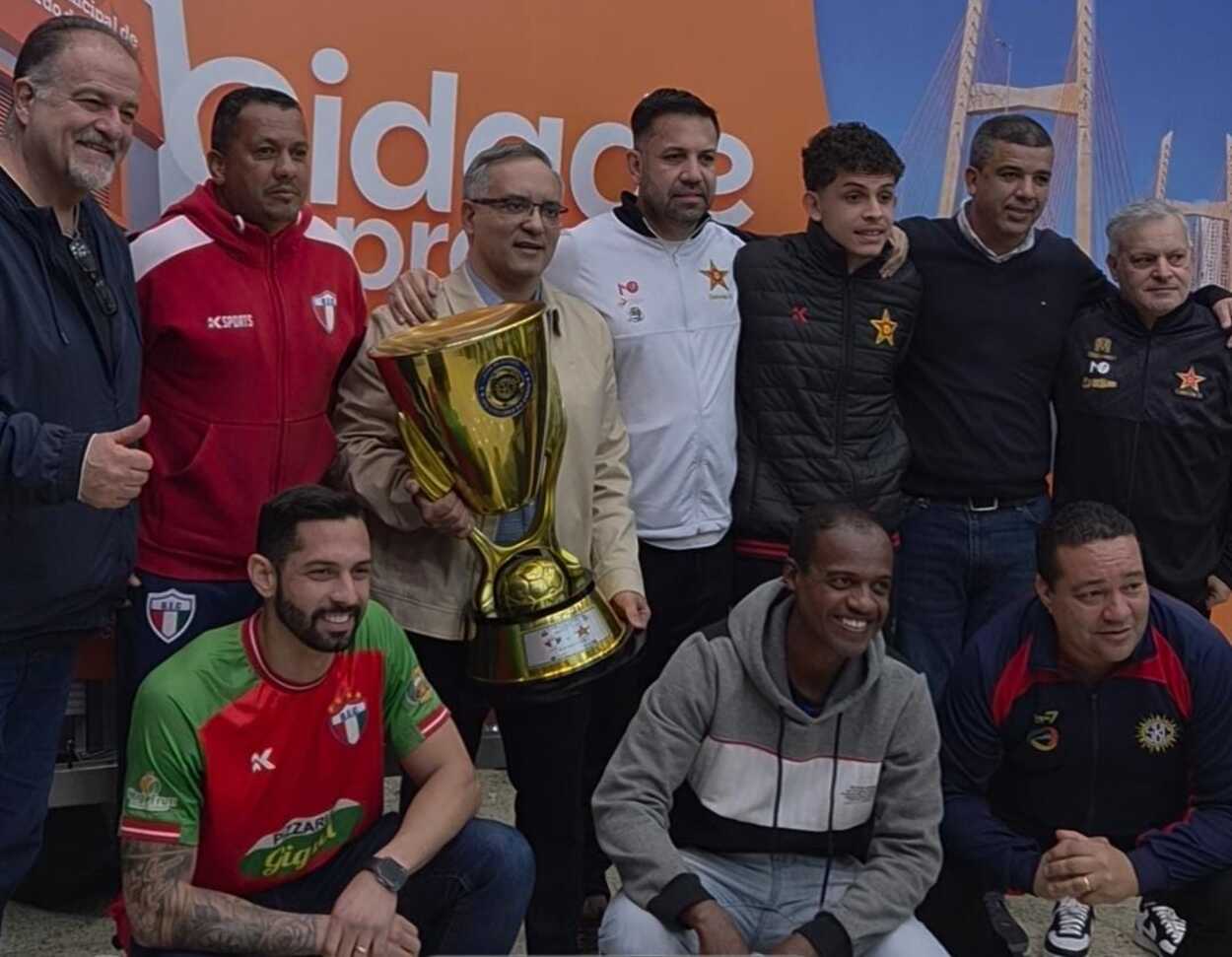 Prefeito Marcelo Lima recebeu as duas equipes nesta quarta-feira (15/07), na prefeitura, para detalhar o esquema de segurança e também alertar que a queima de fogos de artifício.
