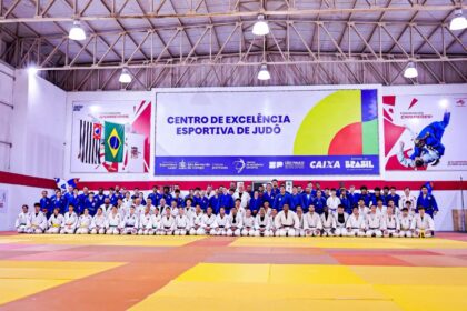 São Bernardo reúne 150 atletas na Arena Caixa para intercâmbio internacional em treinamento de judô