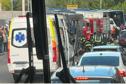 Ônibus da Next Mobilidade atropela pedestre no bairro Alvarenga, em São Bernardo