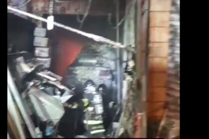 Incêndio atinge casa no Sacomã, na Zona Sul de São Paulo