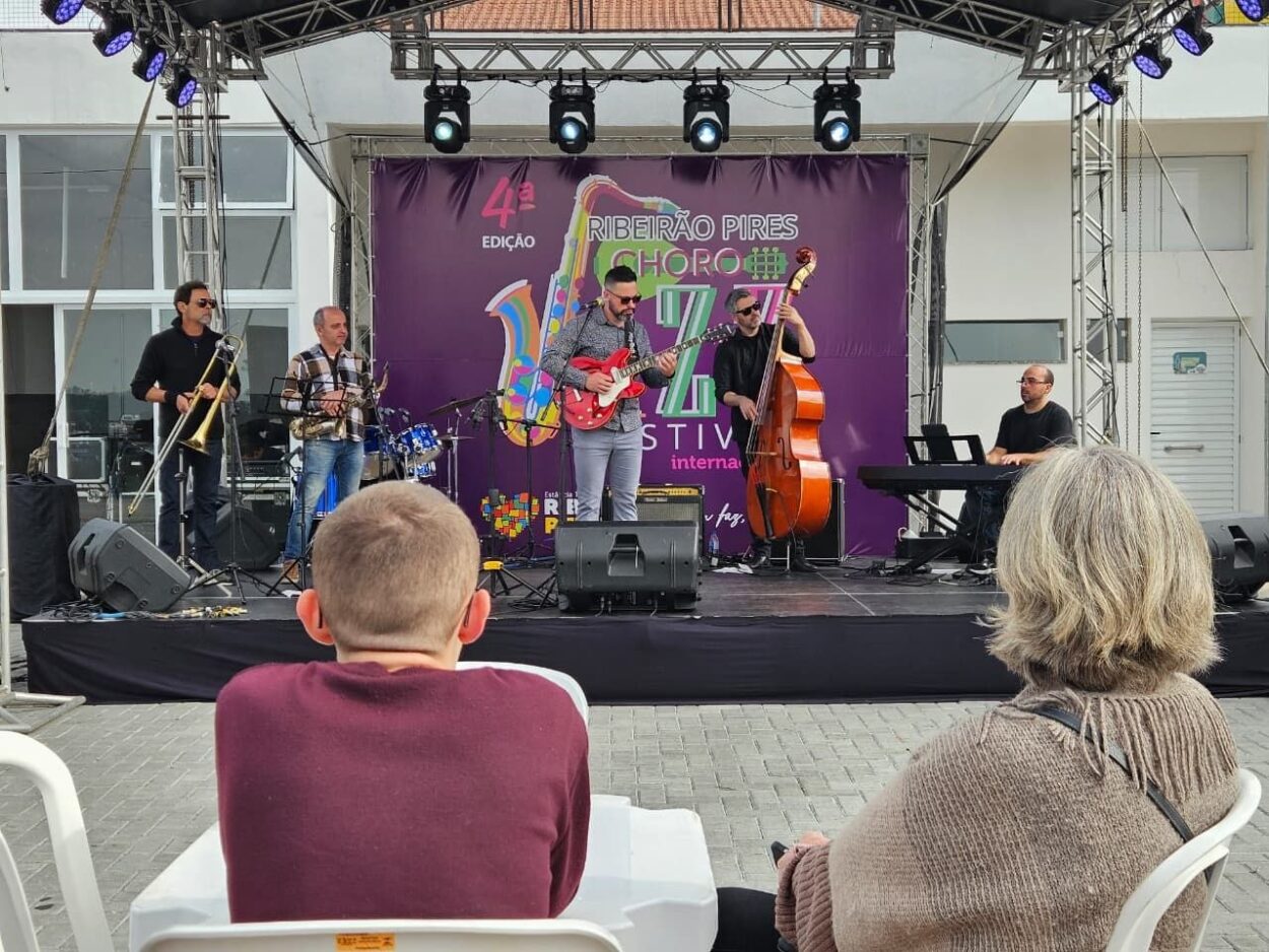 Choro, jazz e valorização da cultura marcam primeiro dia do Festival Internacional em Ribeirão Pires
