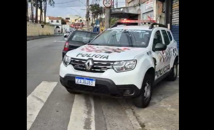 Família é feita refém durante assalto a residência em Santo André