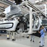 Volks planeja cortar modelos e ameaça demissões em reestruturação global para enfrentar rivais chinesas