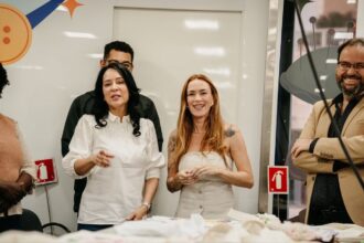 Primeira-dama do Estado visita Rio Grande da Serra e acompanha curso de Costura Criativa