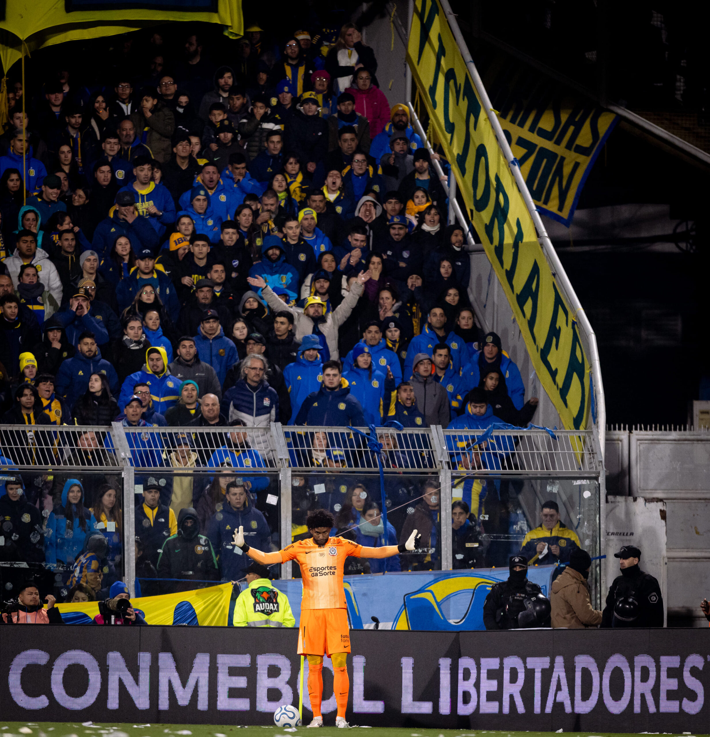 corinthians hugo souza
