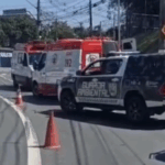 Motociclista morre após colidir contra poste na Estrada dos Alvarengas, em São Bernardo