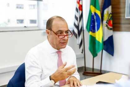Câmara de São Caetano rejeita contas de Auricchio de 2023 e abre discussão sobre inelegibilidade