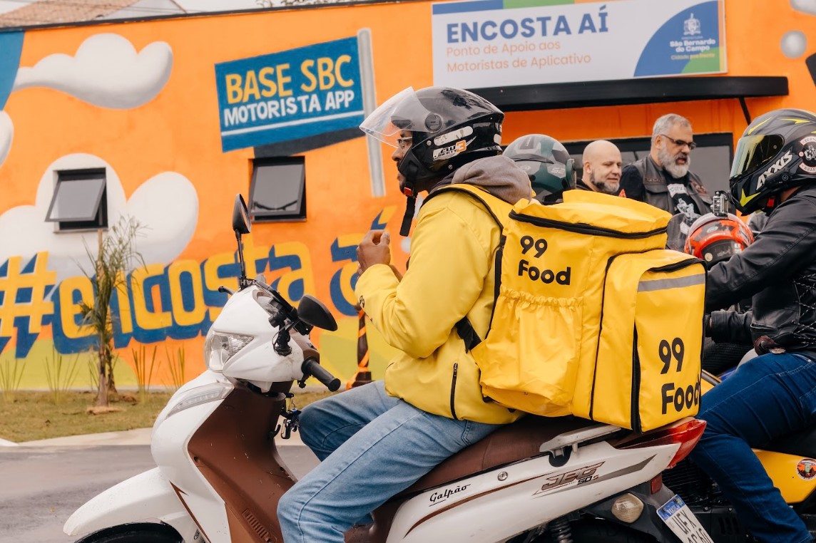 São Bernardo ganha ponto de apoio a motoristas e entregadores por aplicativo 24 horas, na região do bairro dos Casa