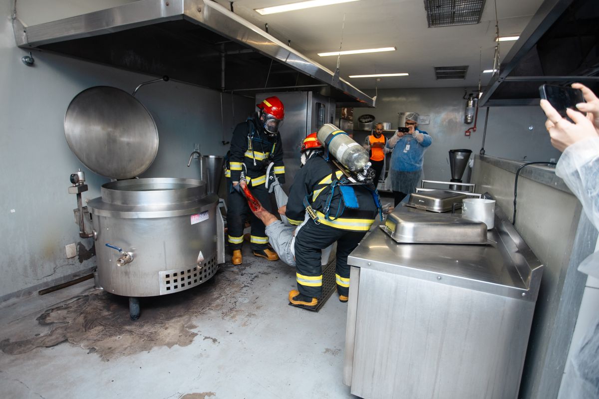 Hospital de Urgência de São Bernardo simula emergência com múltiplas vítimas para testar resposta das equipes