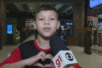 Amor além da vida: garoto de 8 anos emociona ao mandar recado para pai que não conheceu
