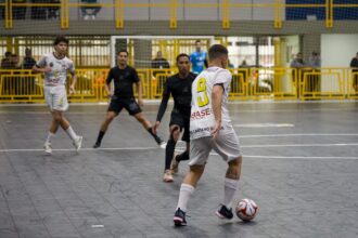 Liga São Caetano recebe o Corinthians neste domingo em jogo que vale a liderança do Campeonato Paulista