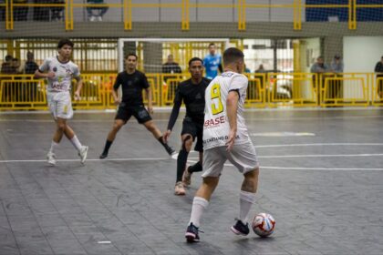 Liga São Caetano recebe o Corinthians neste domingo em jogo que vale a liderança do Campeonato Paulista