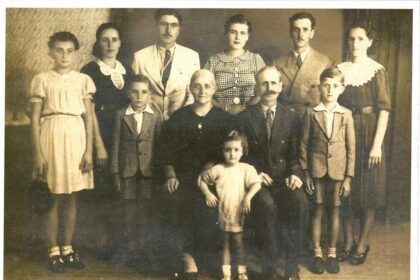 migrantes búlgaros bessarabianos nas obras de construção do atual Viaduto do Chá, em São Paulo, inaugurado em 18 de abril de 1938 Crédito/COCICOV, Jorge. Imigração no Brasil: búlgaros e gagaúzos bessarabianos. Ribeirão Preto: Editora Legis Summa, 2005, p. 407