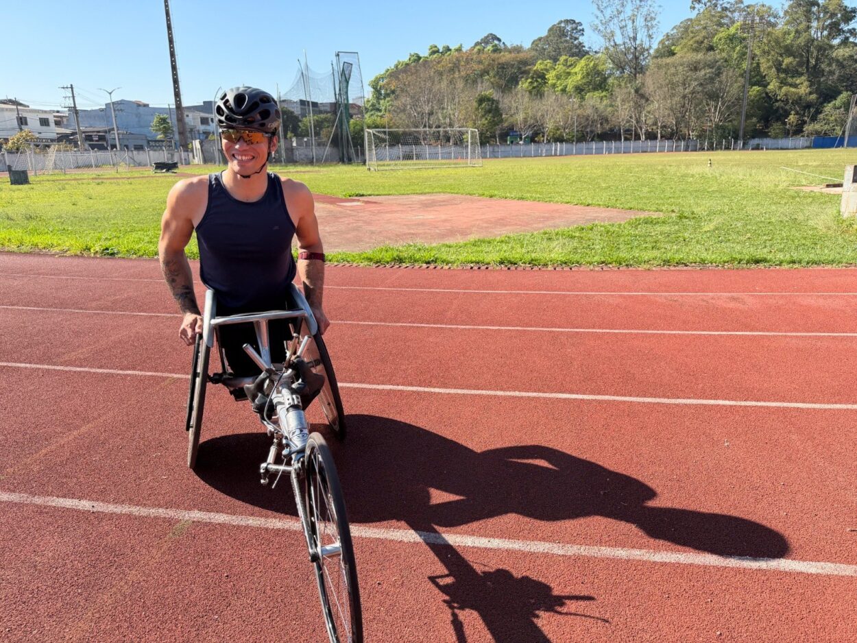 Morador de São Caetano, atleta paralímpico de corrida de cadeira disputará a Maratona de Shangai em dezembro
