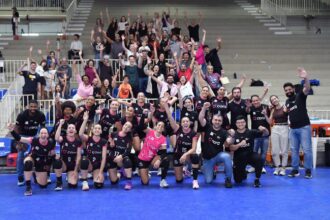 Cora São Caetano estreia no Paulista de Vôlei Feminino com vitória sobre o Paulistano Barueri e Milton Feijão em festa