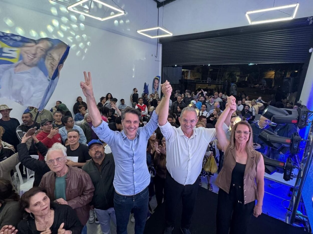 Com apoio de Alex Manente, Luiz Zacarias reúne lideranças e mostra força política em Santo André