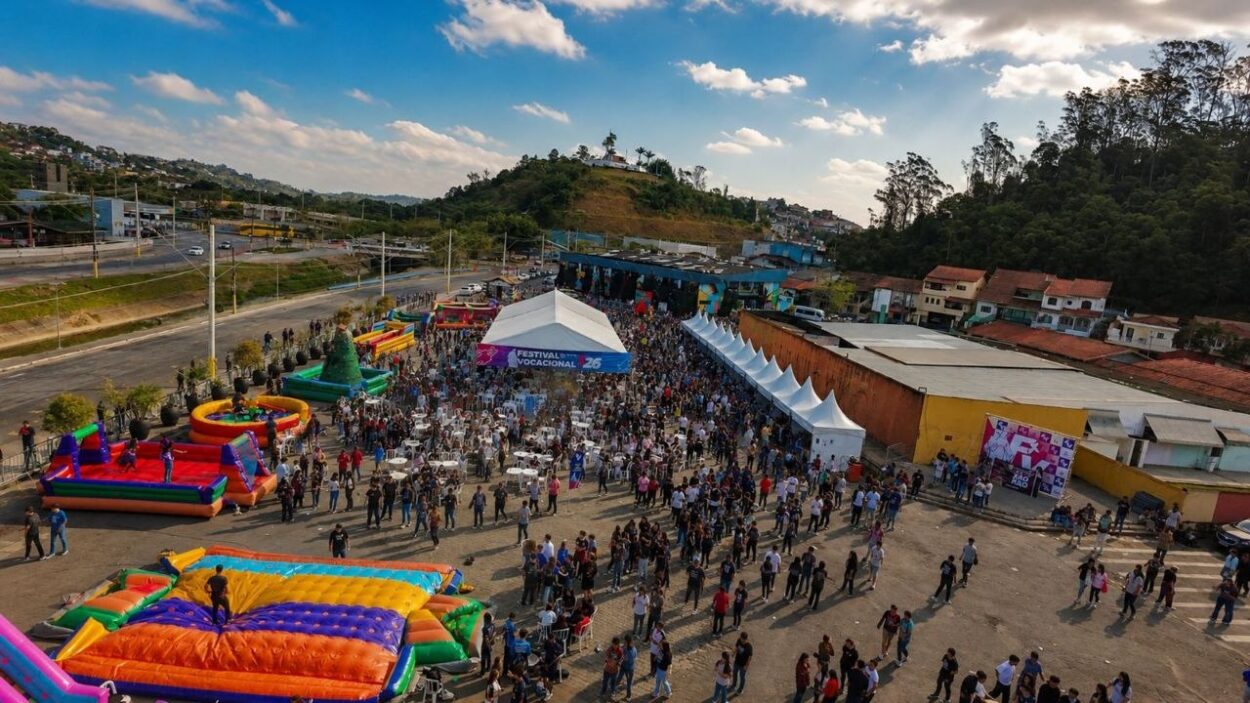 Festival Vocacional reúne 7 mil jovens em Ribeirão Pires e bate recorde de público