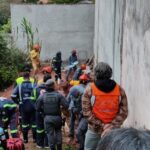 Homem é resgatado consciente após ficar soterrado até a cintura em São Bernardo do Campo