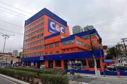 Antigo Uemura e C&C vai virar hospital na Avenida Kennedy