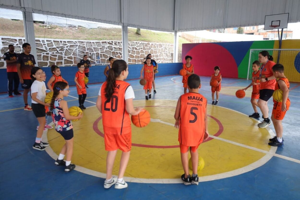 Mauá entrega CEU das Artes e do Esporte revitalizado e amplia opções à população do Parque das Américas