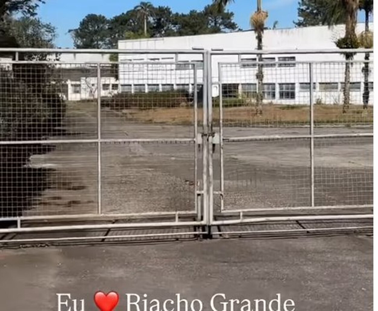 Gravação no km 31 da Anchieta relembra antiga fábrica da Yakult em São Bernardo