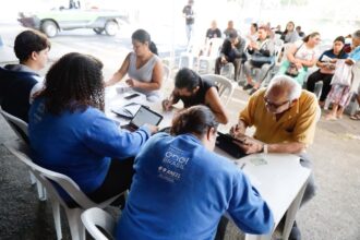 Geladeiras novas são entregues para 150 moradores de Mauá, em parceria Prefeitura e ENEL