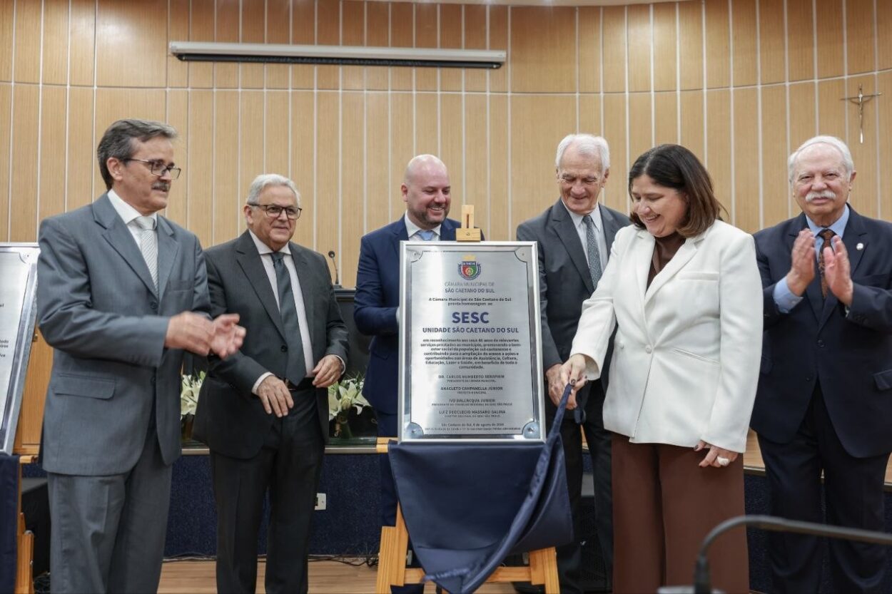 Câmara de São Caetano homenageia 80 anos do Sesc e 46 anos de sua atuação no município 