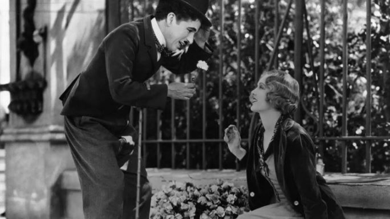 Chaplin e luta de classes são temas de filmes em cineclubes andreenses no mês de agosto