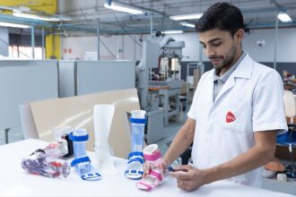 Braskem doa 17 toneladas de resina para ampliar produção de órteses e próteses da AACD