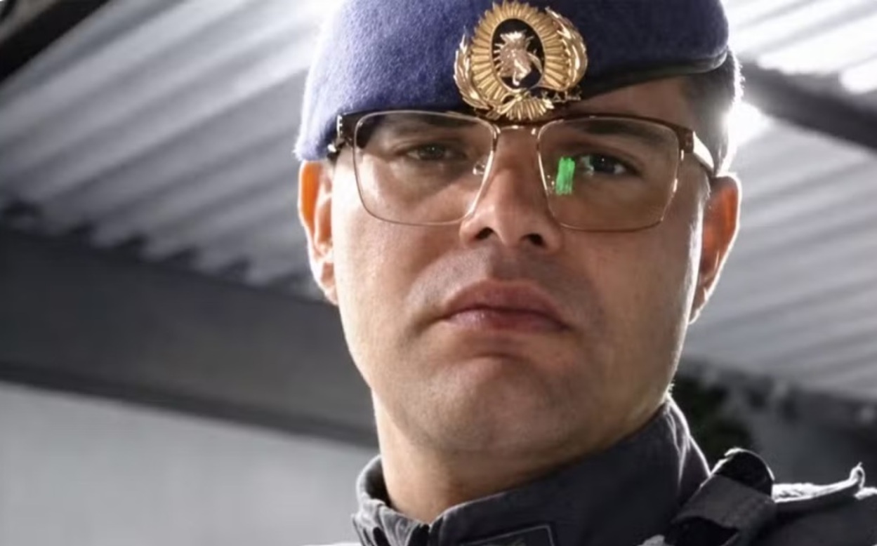 PM de folga é morto com a própria arma durante assalto na Marginal Tietê, em SP