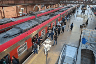 Ferroviários da Linha 10-Turquesa aprovam estado de greve em assembleia