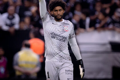 hugo souza
