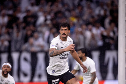 Corinthians gustavo henrique