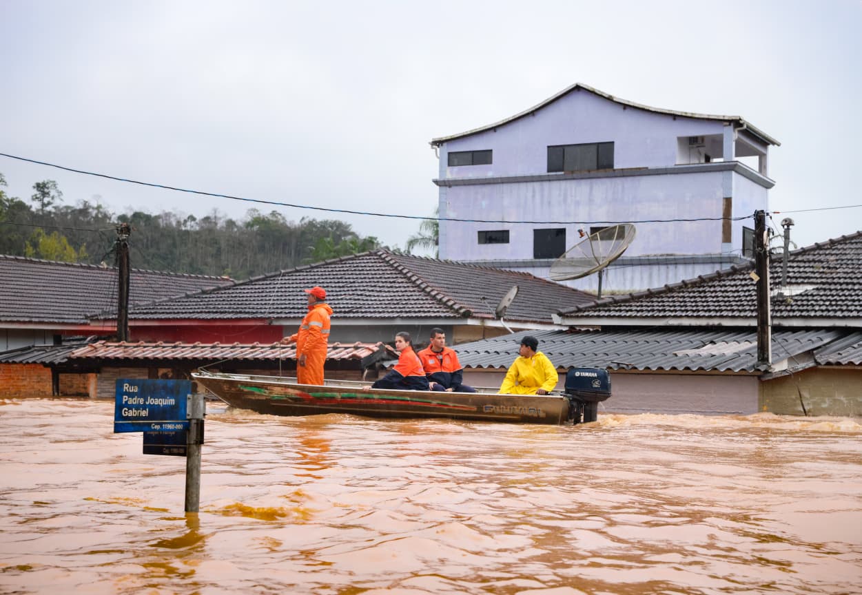 Vale do Ribeira inicia fase de recuperação após chuvas afetarem 2 mil pessoas