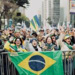 Em ato na Paulista contra Moraes, Flávio, Nikolas e Tarcísio discursam para apoiadores e criticam o PT