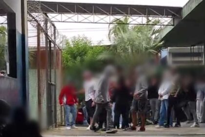 Conflito entre alunos de escolas que dividem prédio em São Bernardo gera preocupação de pais
