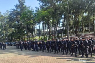 Operação Integrada reúne mais de 220 guardas das GCMs dos sete municípios do ABC em Diadema