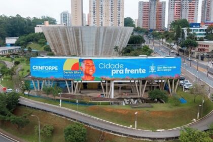 Retomado após espera de três anos, pagamento de progressões funcionais já beneficia 5.482 profissionais da educação de São Bernardo