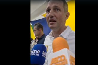 Em São Caetano, Derrite critica omissão do Senado sobre Alexandre de Moraes e defende impeachment no STF