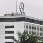Mercedes-Benz celebra 70 anos de Brasil com marco histórico no transporte público e de cargas