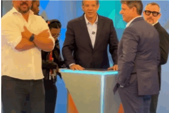 Bastidores do Debate: Tarcísio e Haddad mostram que são adversários e não inimigos antes de confronto na TV Globo