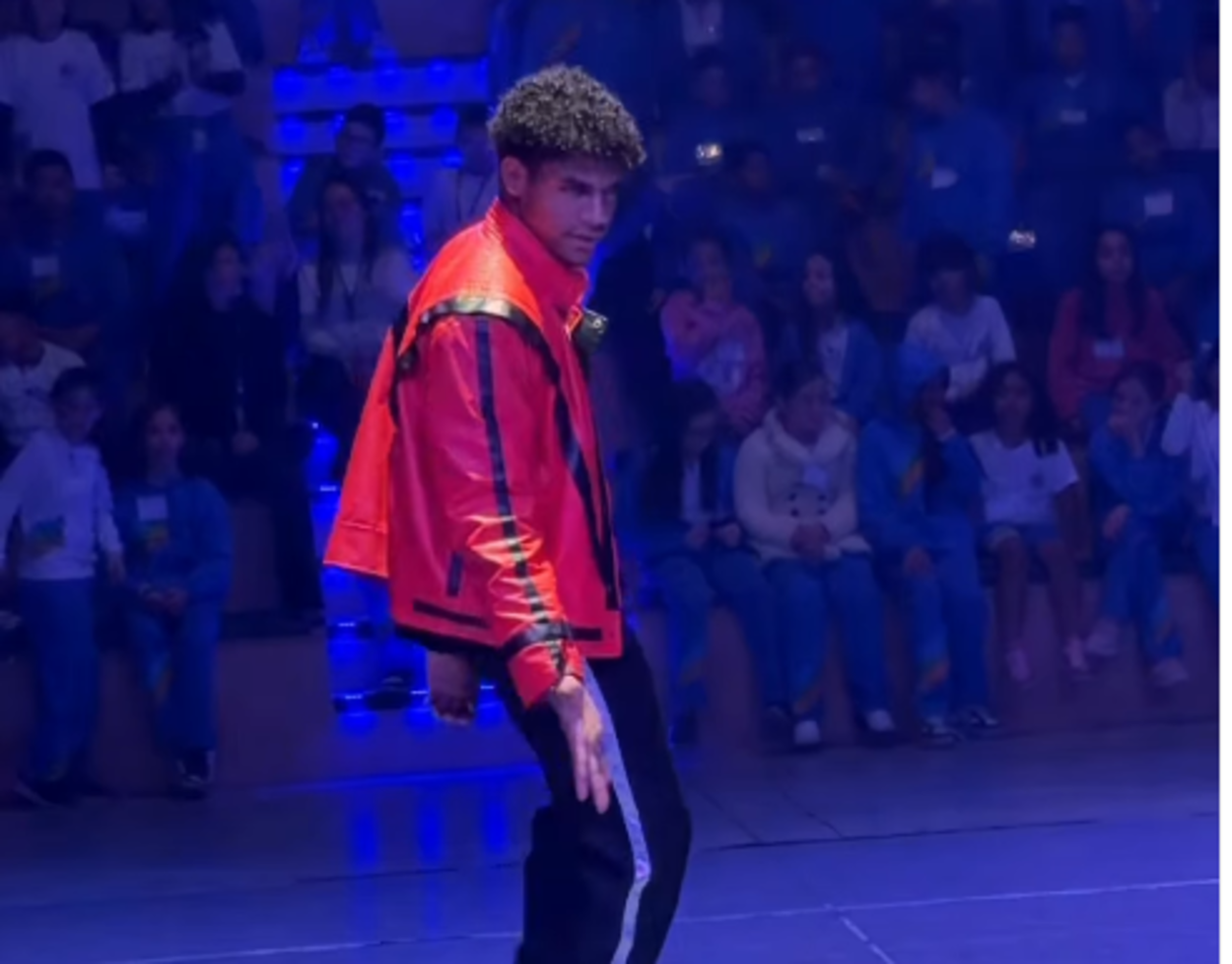 Legado de Michael Jackson atravessa gerações e encanta alunos em São Bernardo