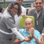 Tetracampeão mundial deixou a unidade sob aplausos e gritos de "É campeão"; ex-técnico continuará o tratamento em casa com acompanhamento ambulatorial.
