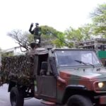 Robô do Exército bate continência para Lula e vira atração no desfile do 7 de Setembro