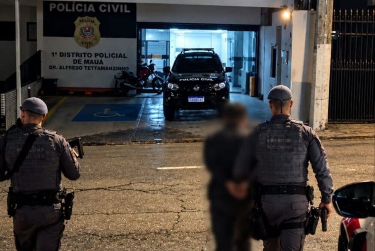 Polícia Militar prende homem e recupera celular roubado minutos após o crime em Mauá