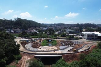 Lançamento de vigas do Viaduto Estaiado terá interdição parcial na Avenida Humberto de Campos