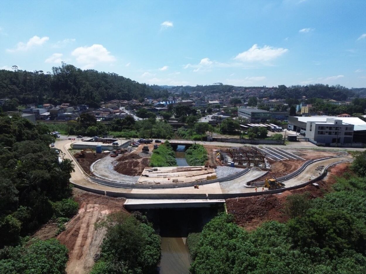 Lançamento de vigas do Viaduto Estaiado terá interdição parcial na Avenida Humberto de Campos